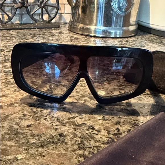 Celine Black Oversized Sunglasses EUC - Picture 6 of 12